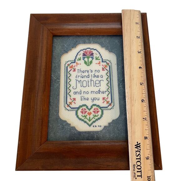 Vintage Framed Cross Stitch “There’s No Friend Like a Mother” Floral Heart 9"x7" - Picture 5 of 7